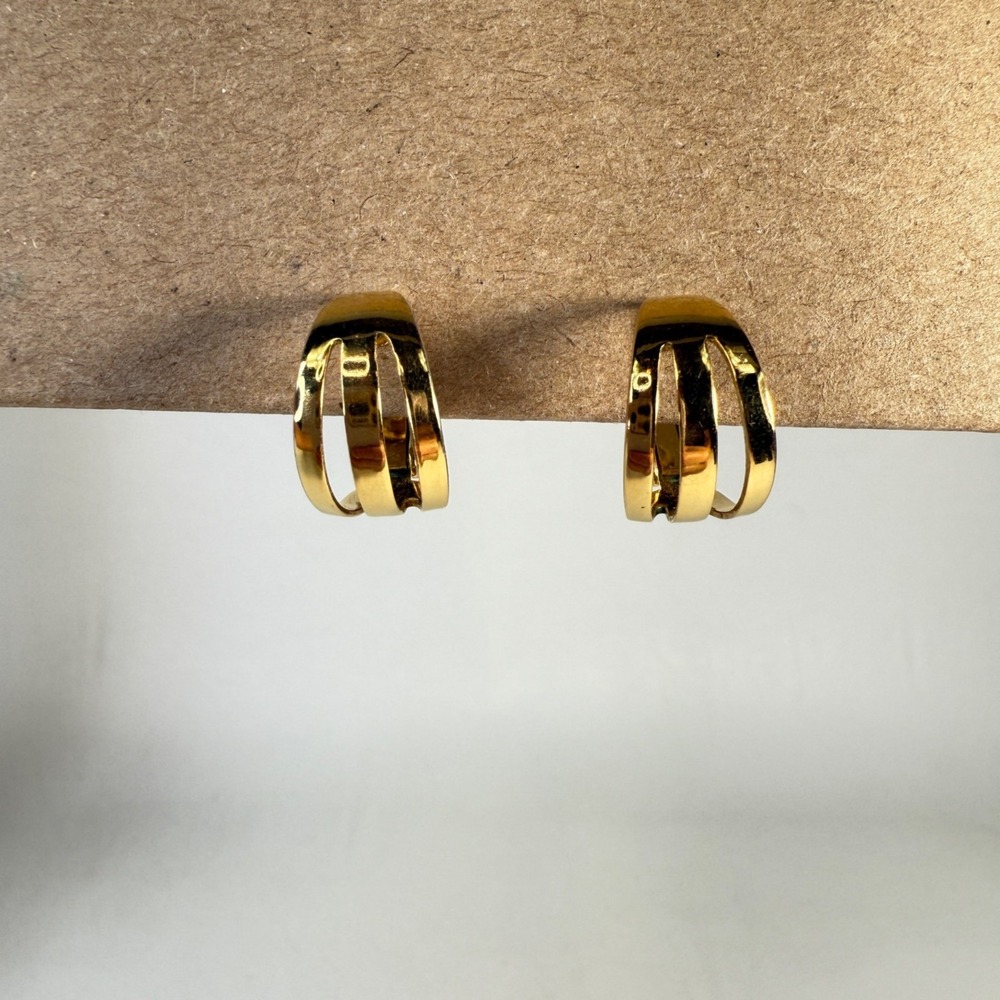 Napier Triple Ring Hoop Earrings Gold Tone Vintage Screw Back‎ Classic Marked